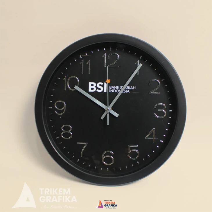 Jam Dinding Premium Bank BSI Sablon Timbul - Image 4